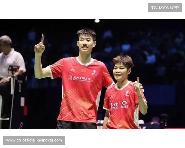 厦门体育集团混双强档发挥稳定，冯彦哲黄东萍默契依旧
